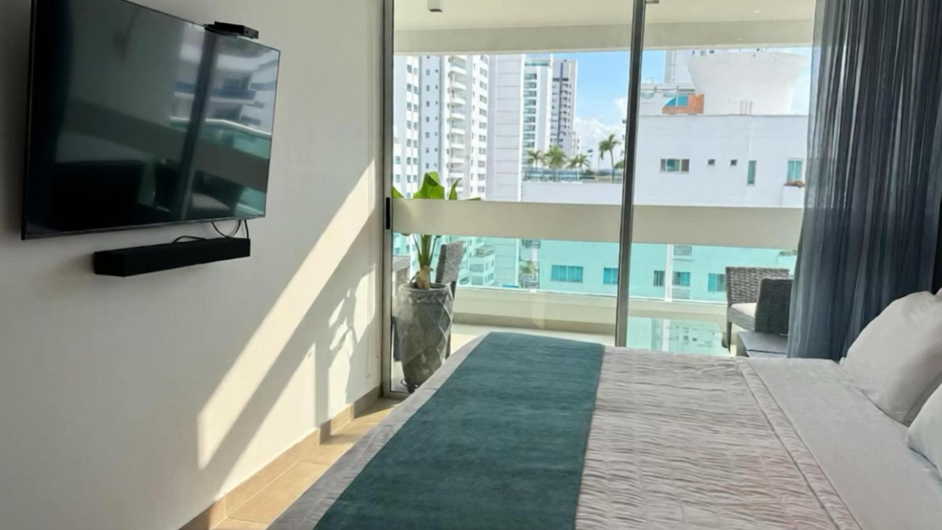 Tres - Vista Al Mar Apartamento *