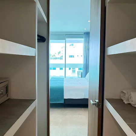 Tres - Vista Al Mar Apartamento