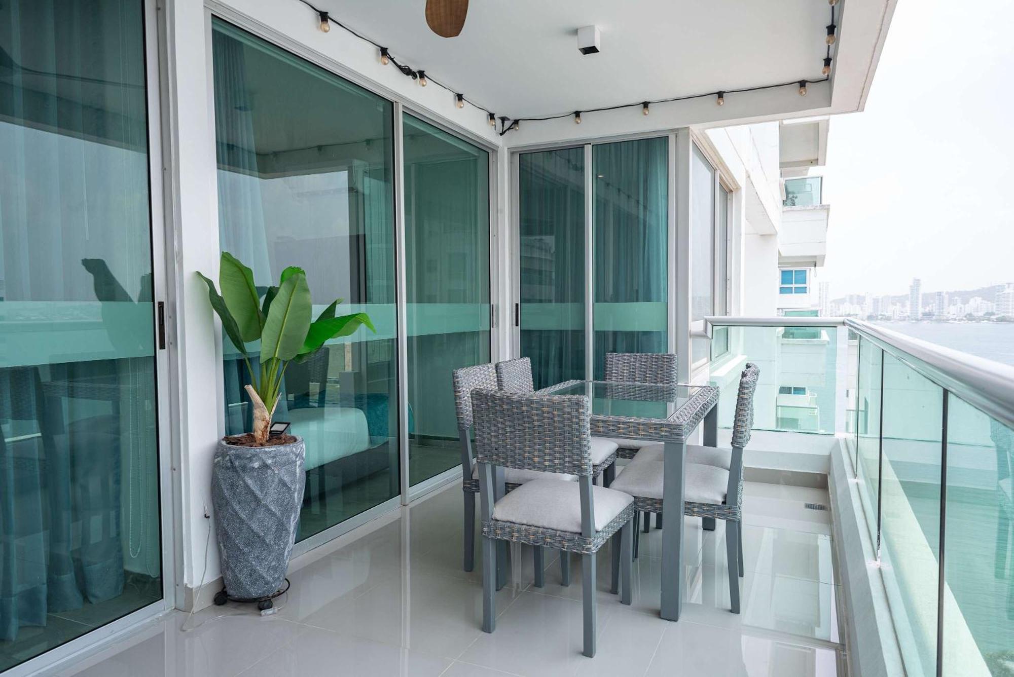 Tres - Vista Al Mar * Cartagena