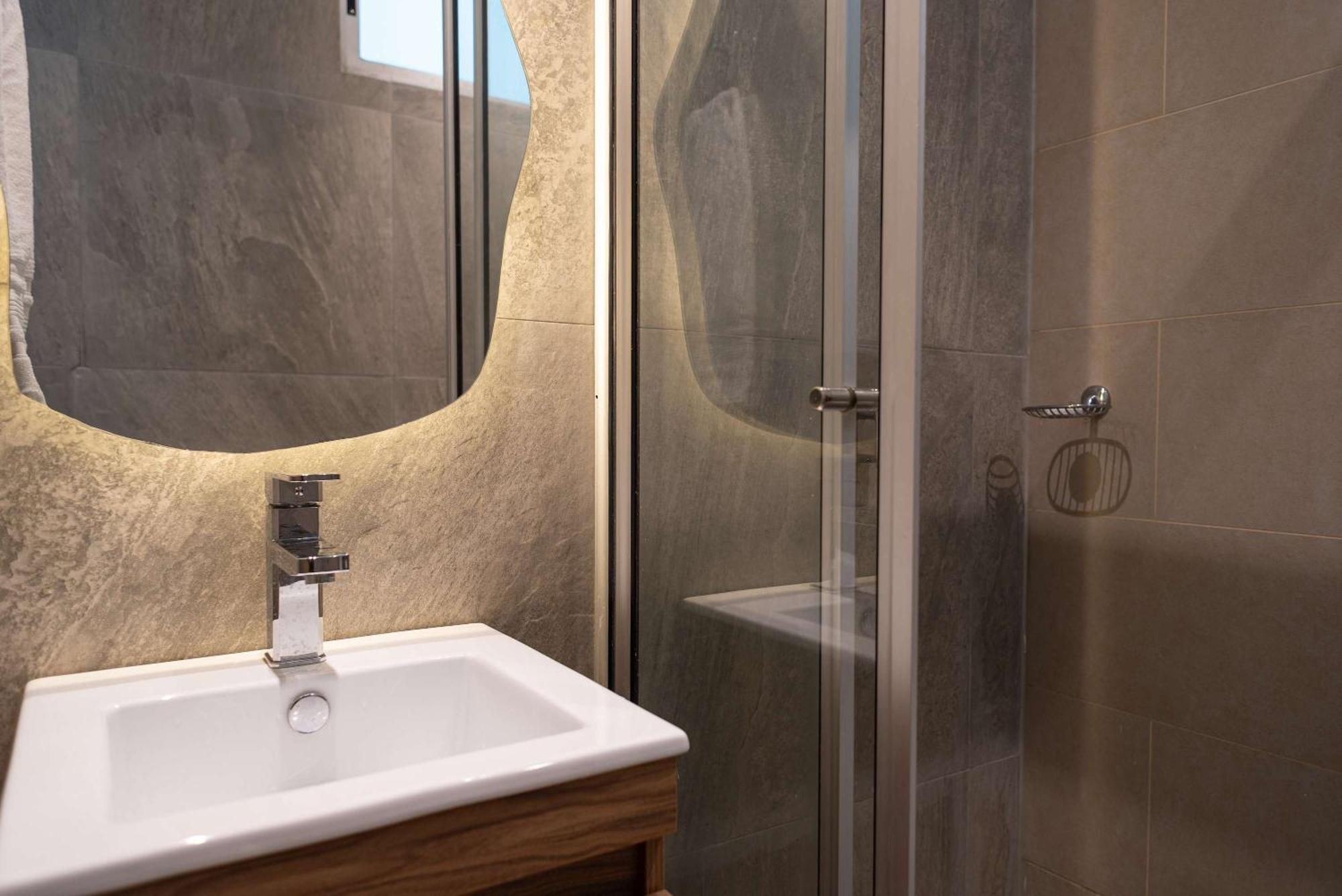 Tres - Vista Al Mar Cartagena