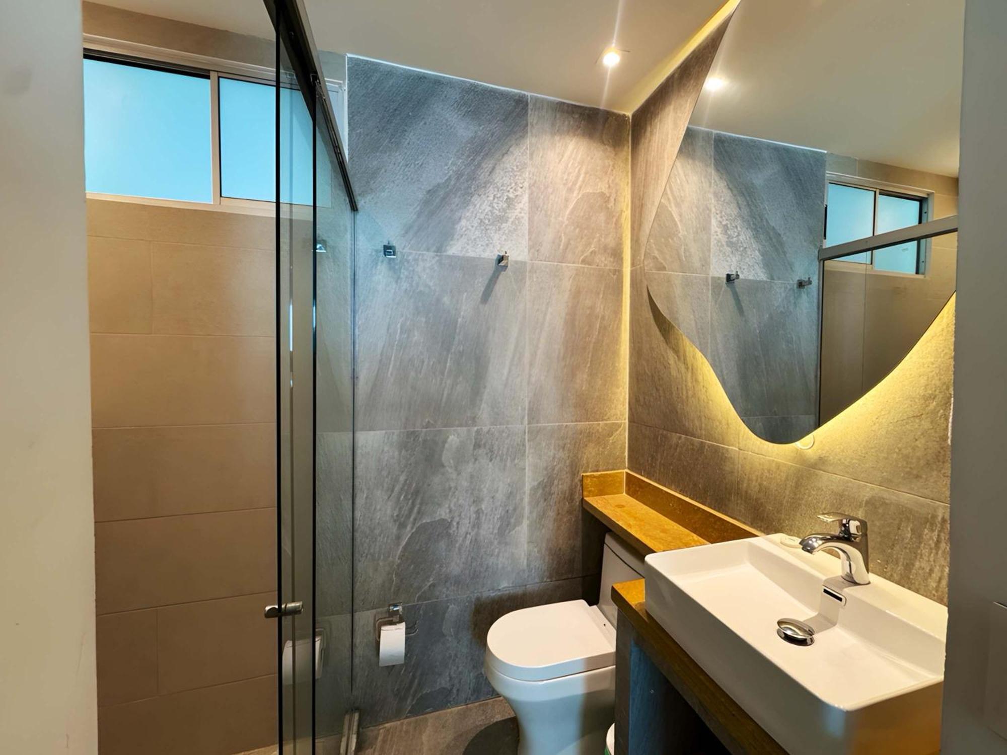 Tres - Vista Al Mar *