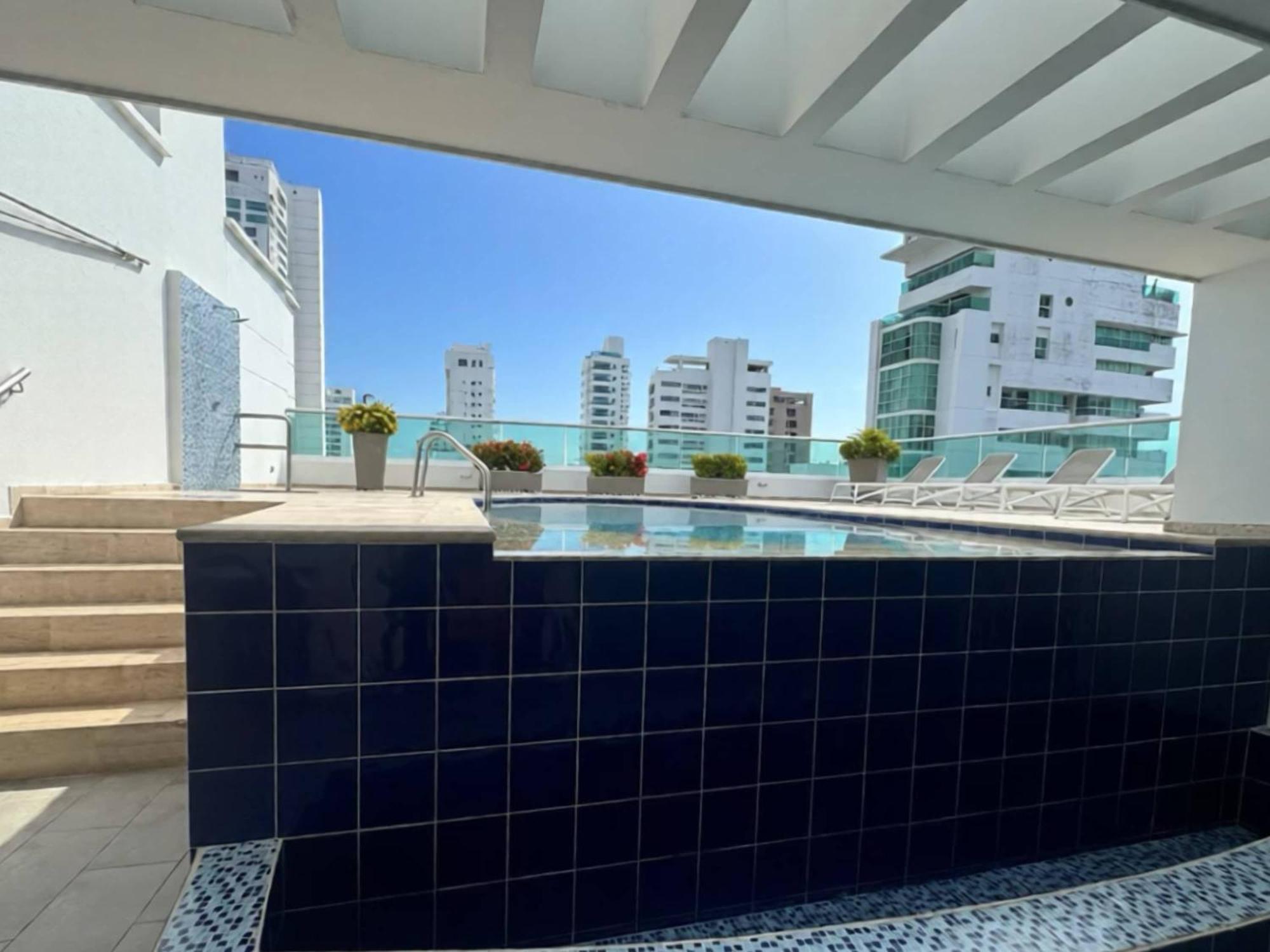 Tres - Vista Al Mar Apartamento